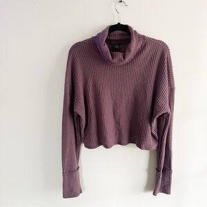Wild Fable Ribbed Plum soft Turtleneck Sweater cropped small